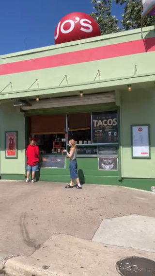 Quiet Morning at Jo's