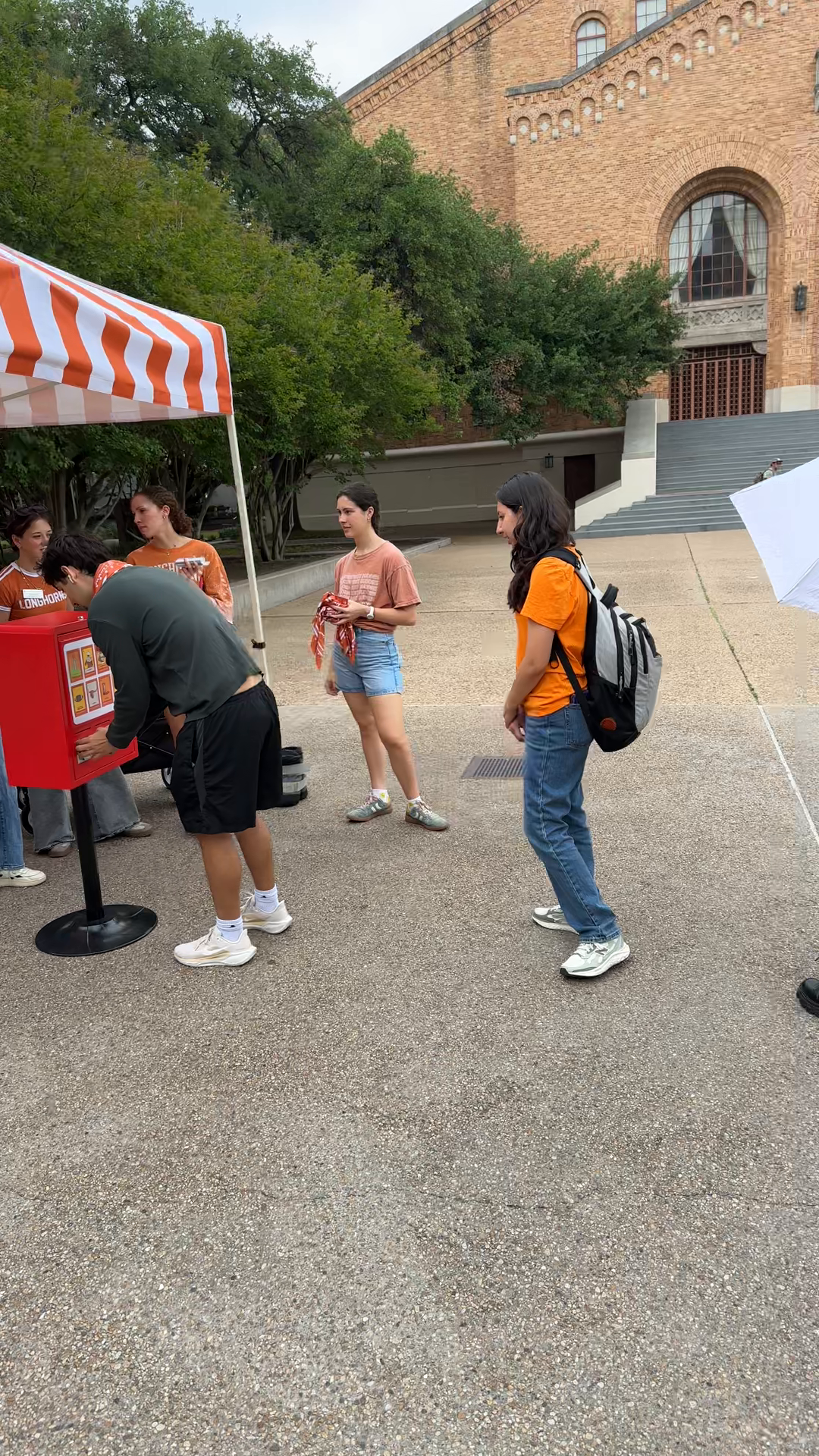 Longhorn Friday Vibe