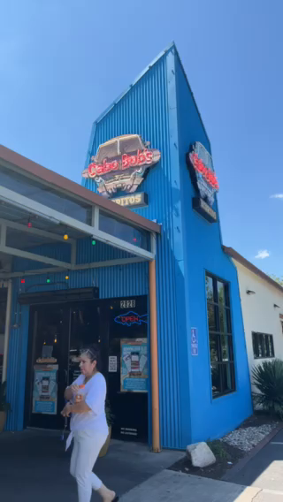 Cabo Bob's Atmosphere