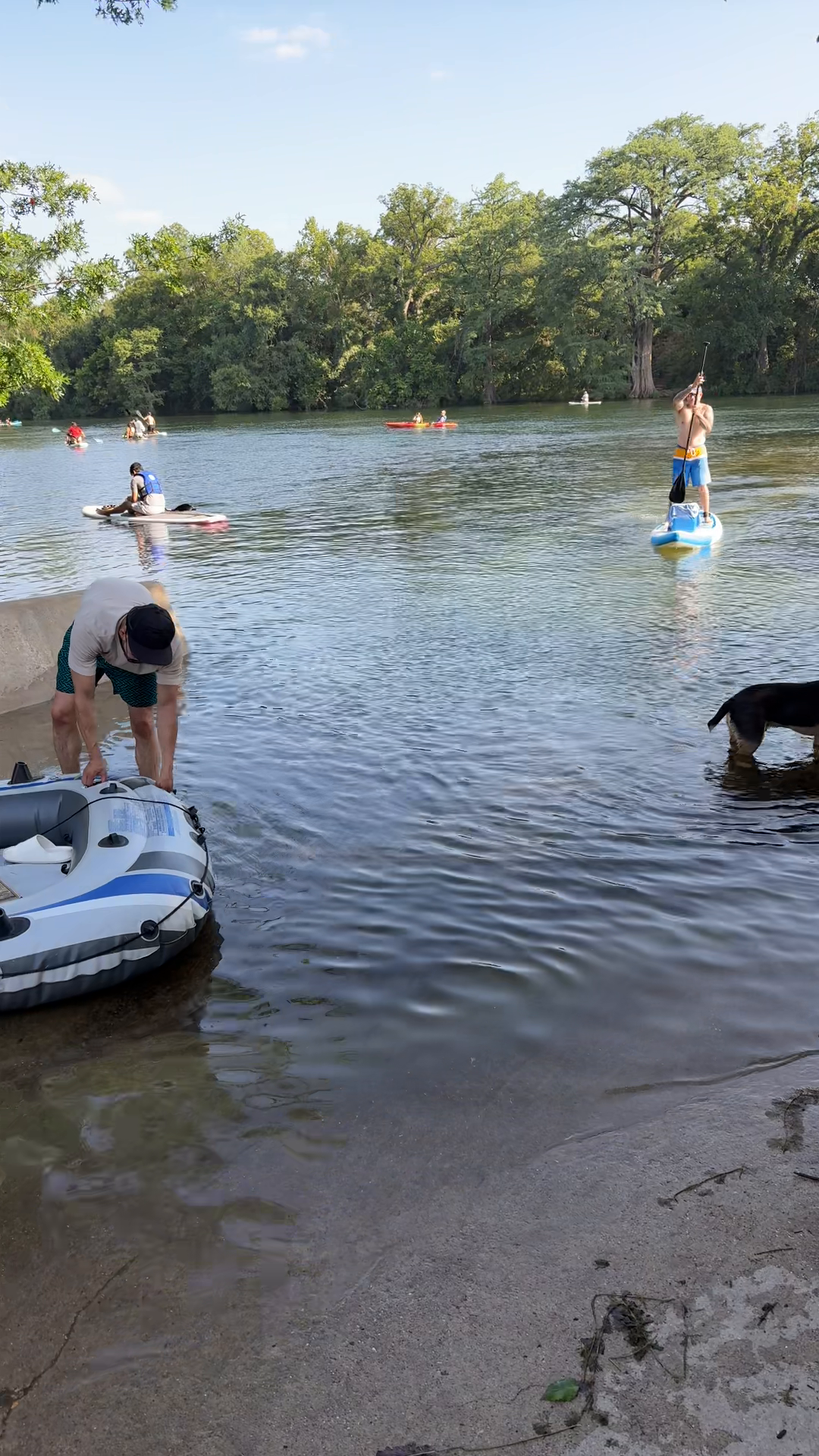 Sunny Sunday Leisure