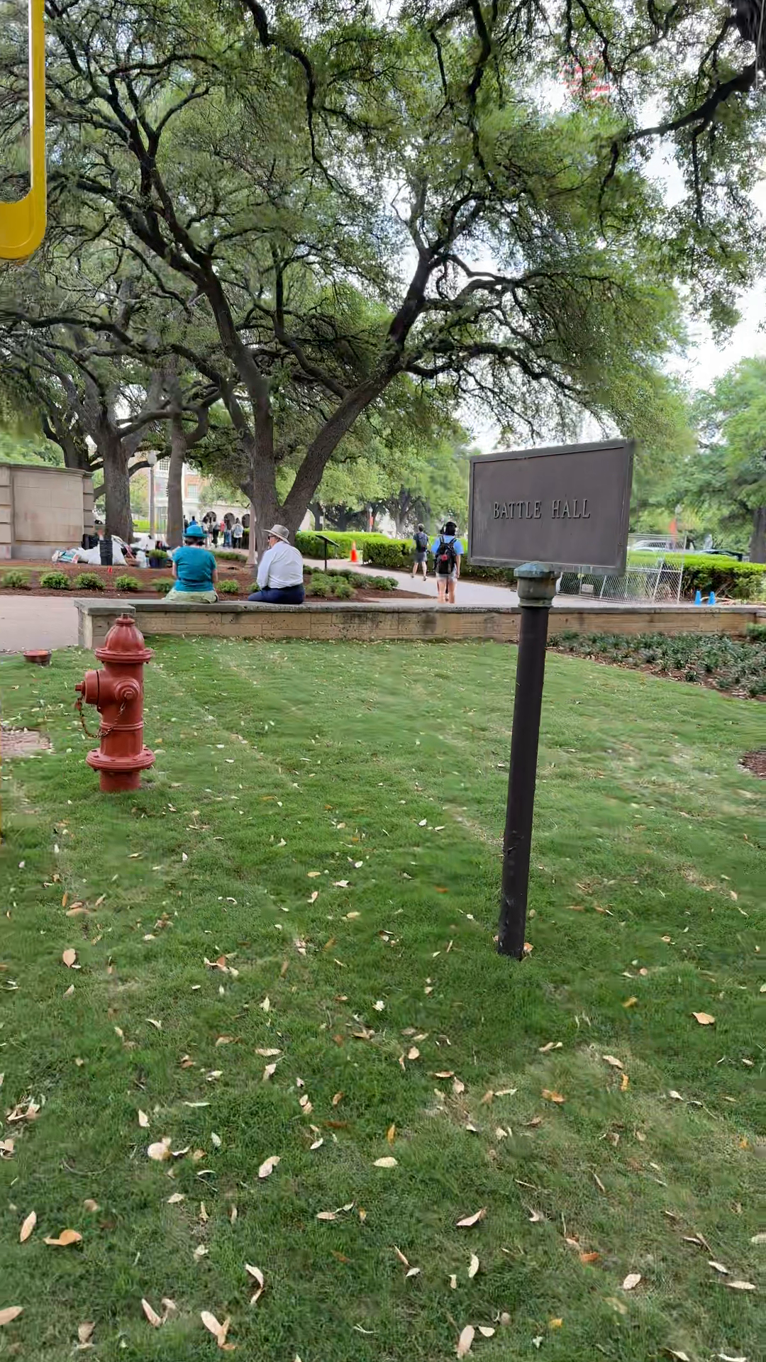 UT Battle Hall