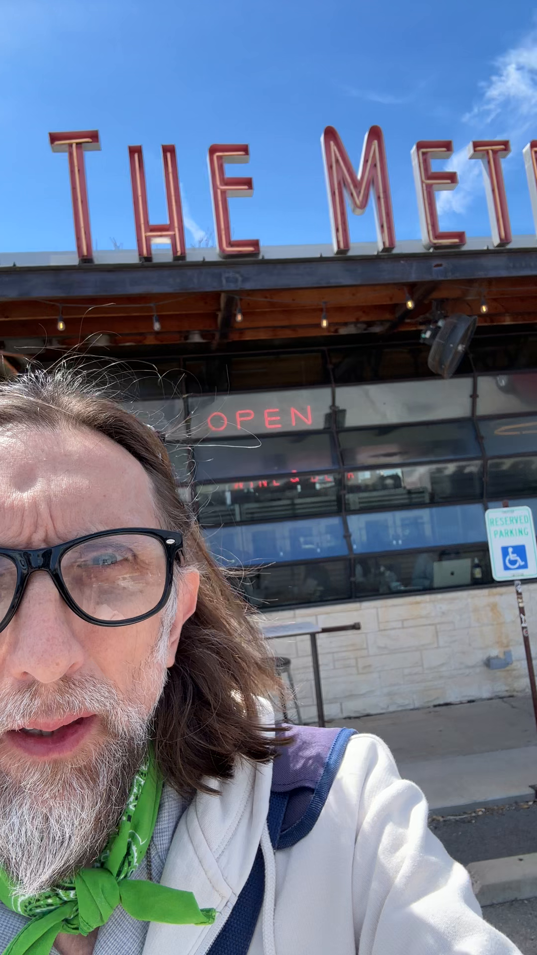 Meteor Cafe — Community video by a Cityvibe spotter